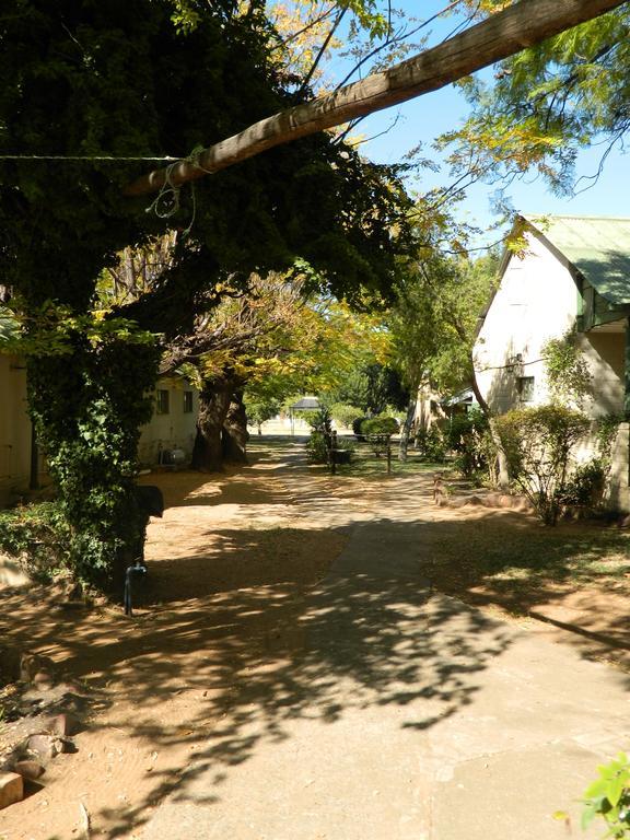 Linga-Longa Hotel Bela-Bela Exterior photo